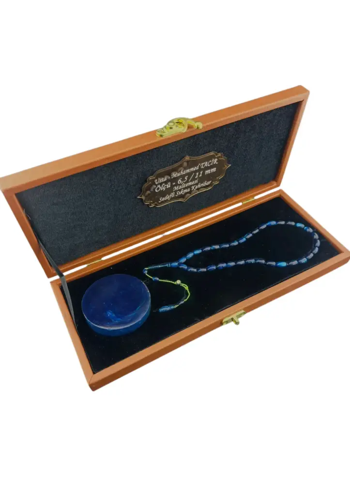 Muhammed Tacir Master’s Work – Pearl Squeezed Amber & Object Set in Special Design Box - 5