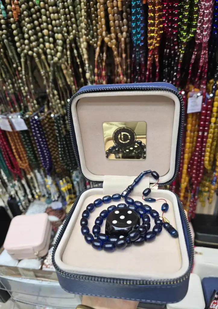 Ömer Daş Usta Signed Fire-Squeezed Amber Rosary & Dice Lighter Set — Built-in Boxed Collection - 3