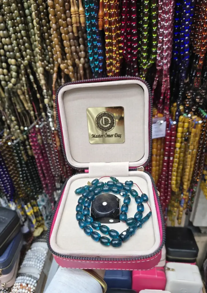 Ömer Daş Usta Signed Fire-Squeezed Amber Rosary & Dice Lighter Set — Built-in Boxed Collection - 4